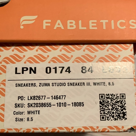 Fabletics White Zuma Studio Sneaker - Picture 4 of 4